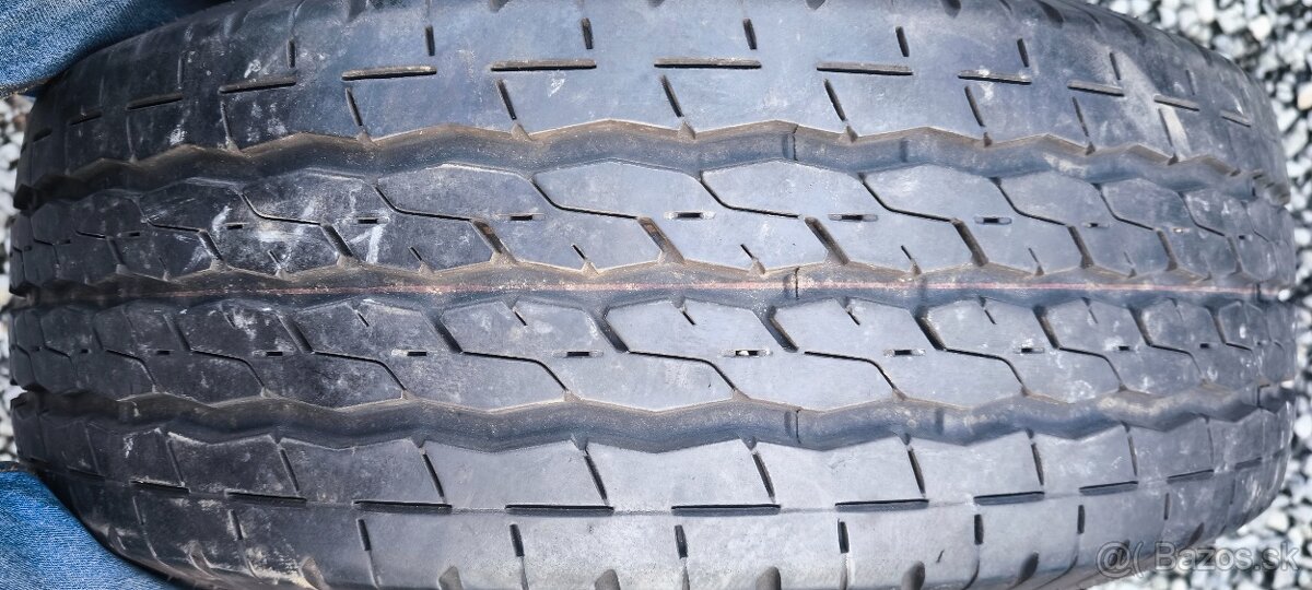 Ford custom komplet kolesá 215 65 15 - 2