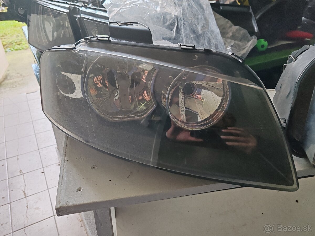 Svetlo audi a3 8p - 2