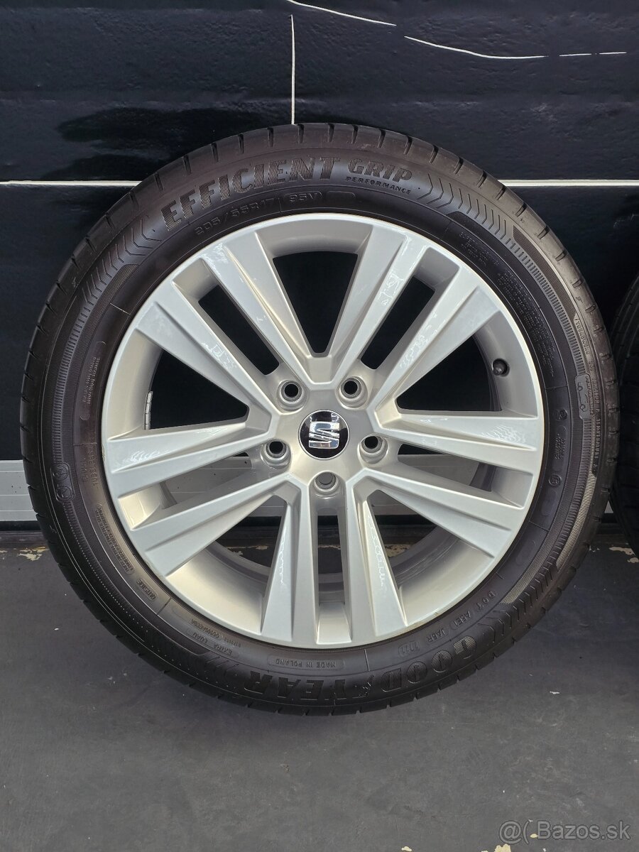 Letná sada 5x112 205/55 R17 Goodyear EfficientGrip DOT2722 - 2