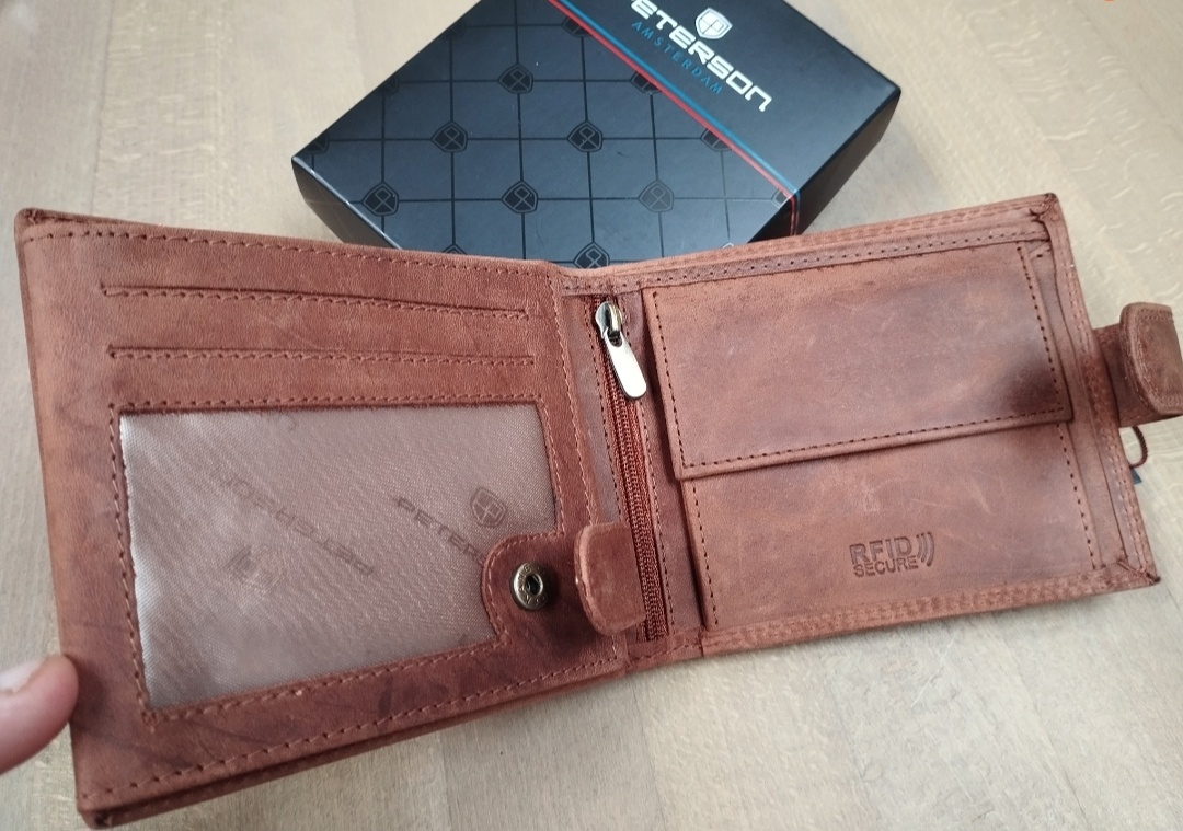 Kožená peňaženka značky Peterson - 2