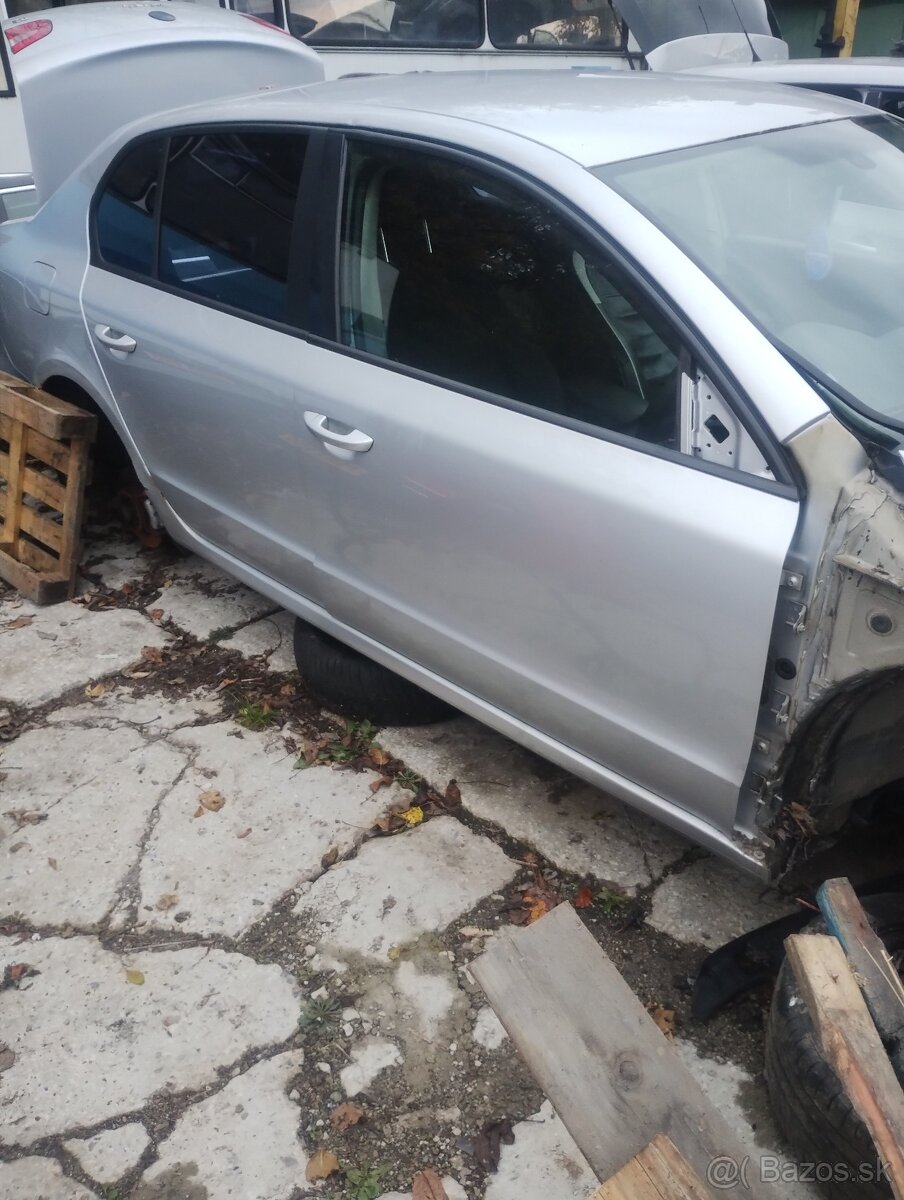 Rozpredám škoda Superb 2 sedan - 2