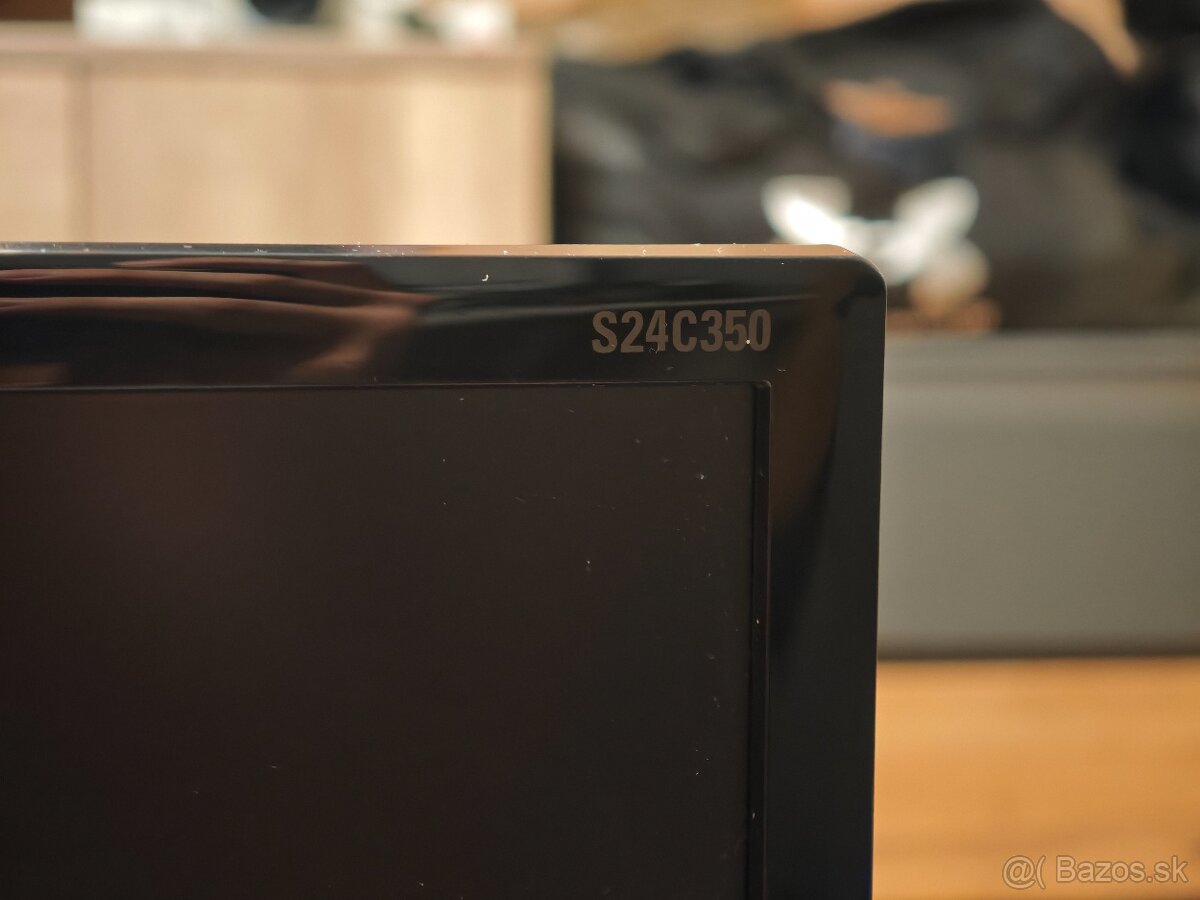 Predam Full HD monitor Samsung S24C350HS - 2