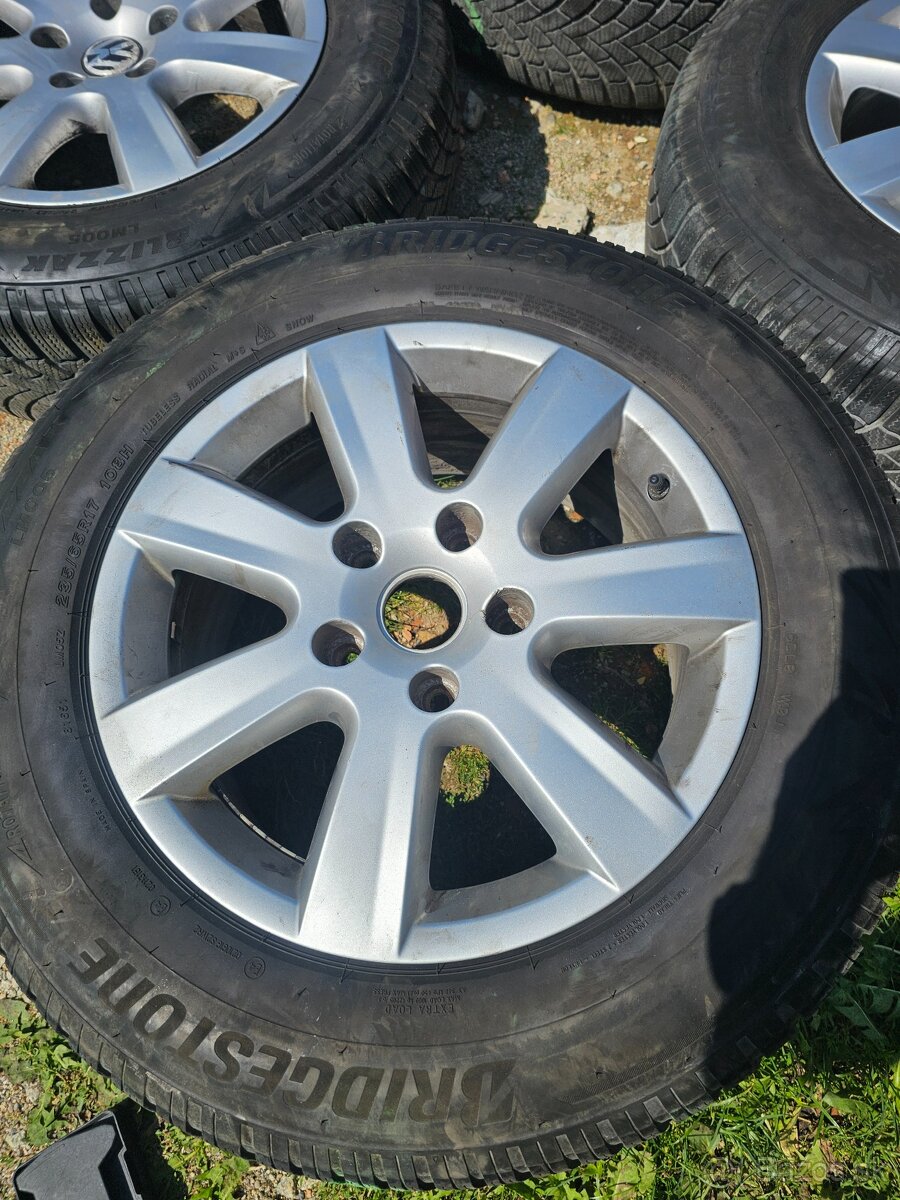 Predam zimnu sadu kolies 5x120 235/65 R17 - 2