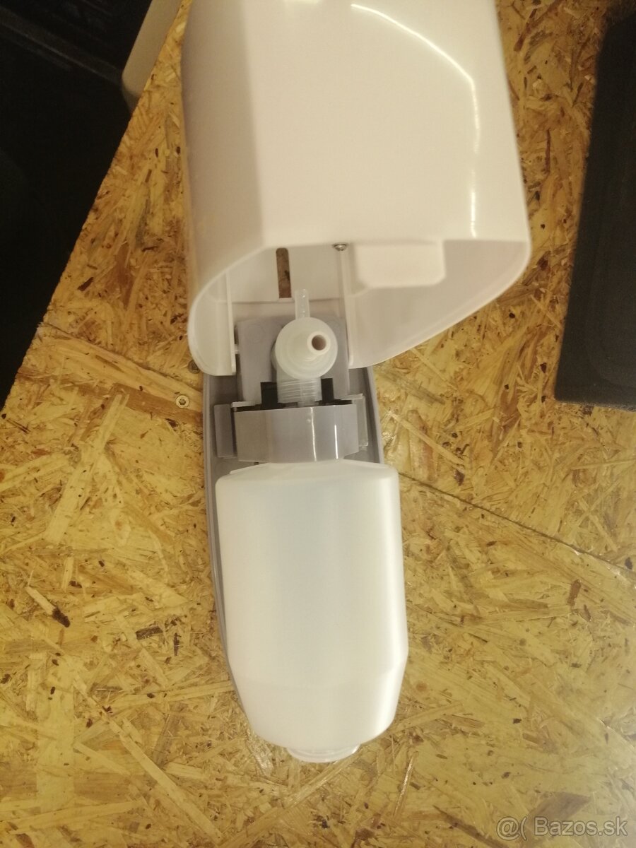 dávkovač mydla - 2