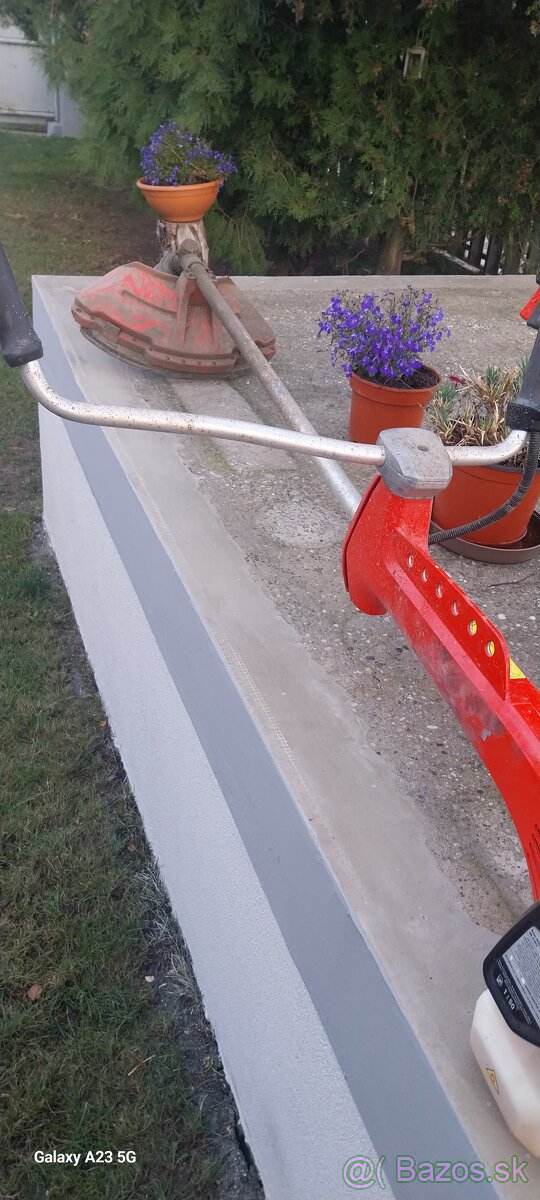 Krovinorez Hecht 163 profi - 2