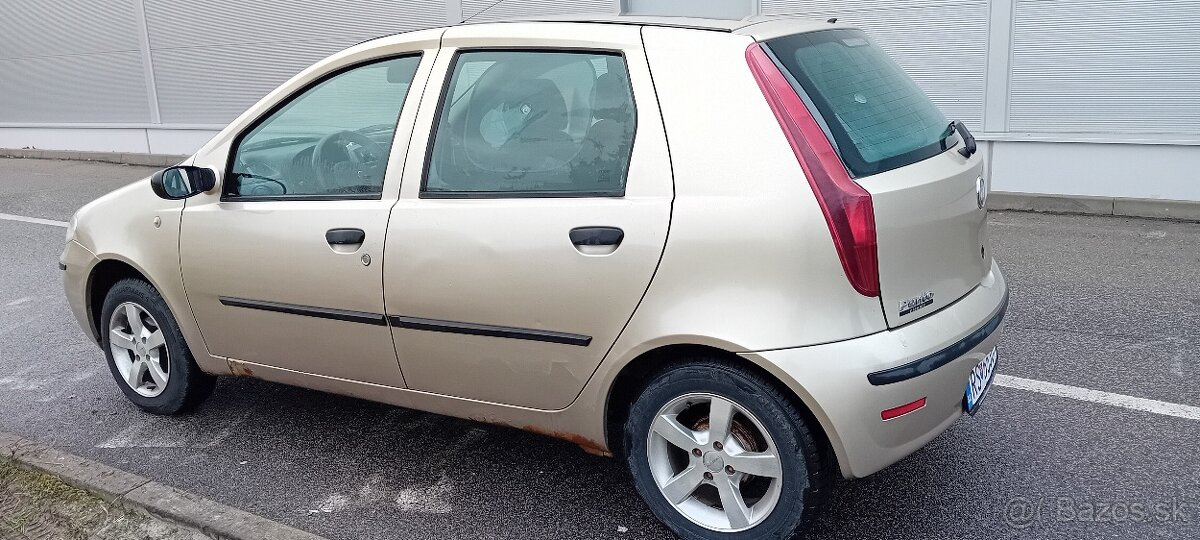 Fiat punto 1,2 rv 2009 - 2
