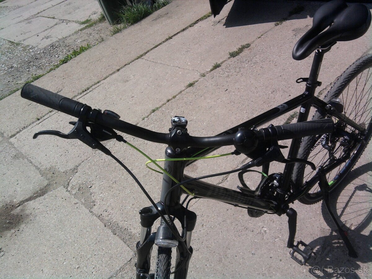 Predam crossovy bicykel znacky Winora samoa - 2