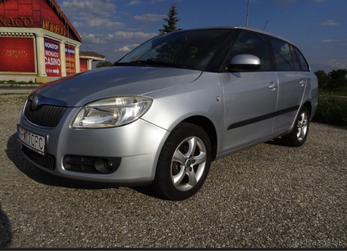Škoda Fabia Combi 1.2 HTP 12V Ambiente - 2