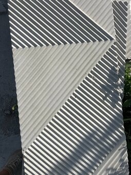 Predám betónové plotove platne a stĺpy - 2