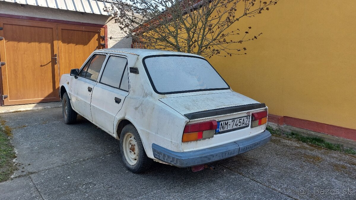 Predám škoda 105 L, r. 1986 - 2