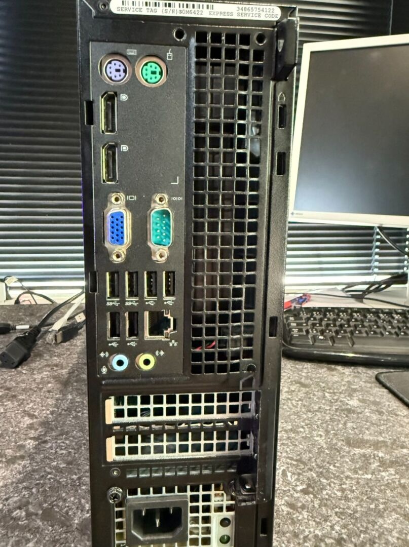 Počítač Dell OptiPlex 9020 – i5-4570 / LINUX MINT / 250G SSD - 2