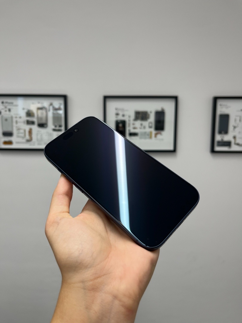 Apple iPhone 17 Pro 256GB Deep Blue - 2