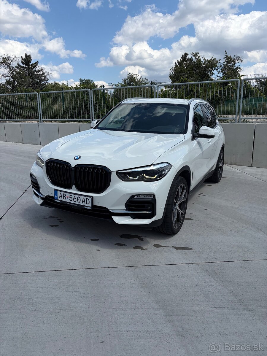 BMW x5 4.0i g05 - 2