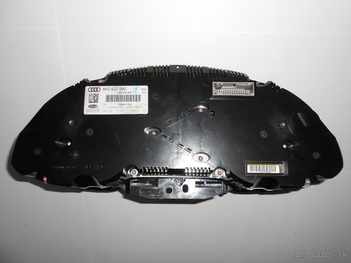 Budiky Audi A4 B8 / benzinové / - 2