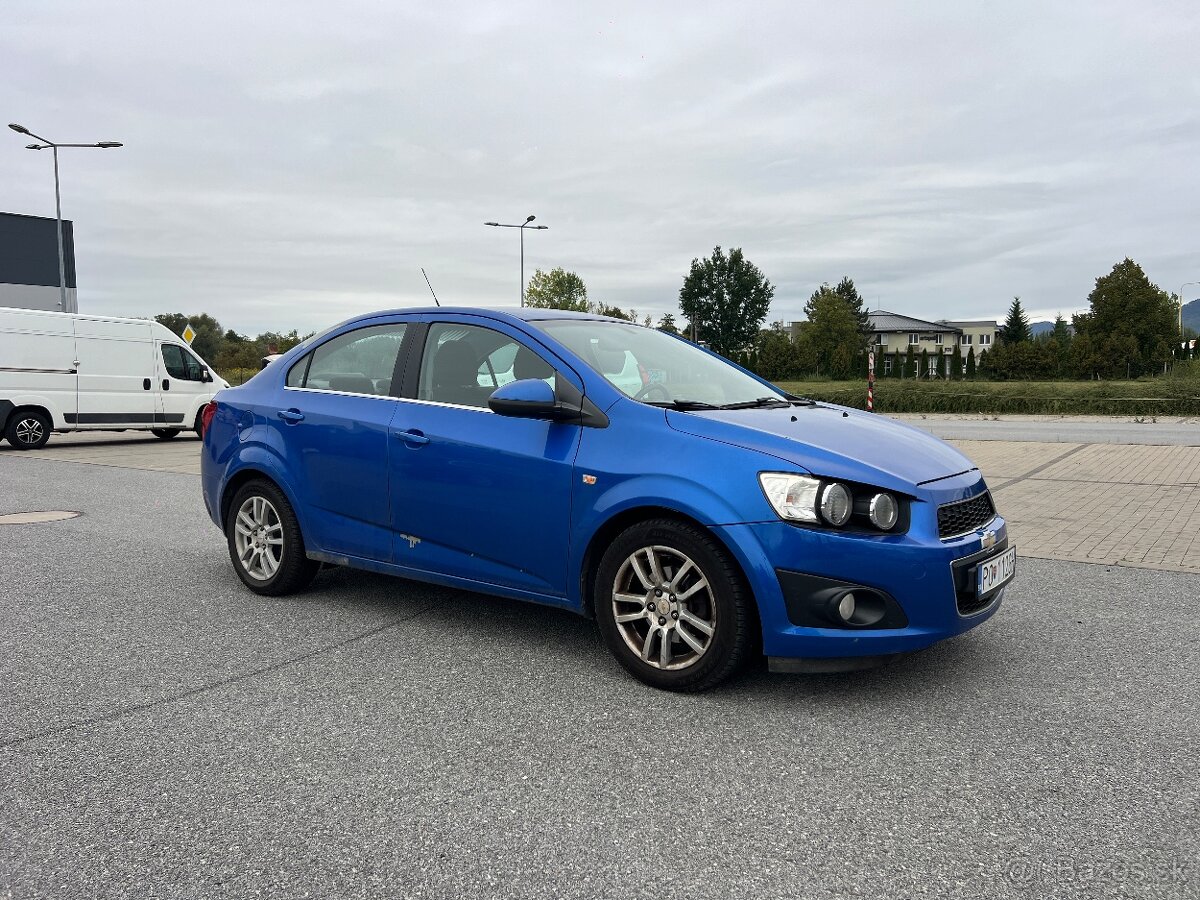 Chevrolet Aveo 1.6 benzín + LPG automat - 2