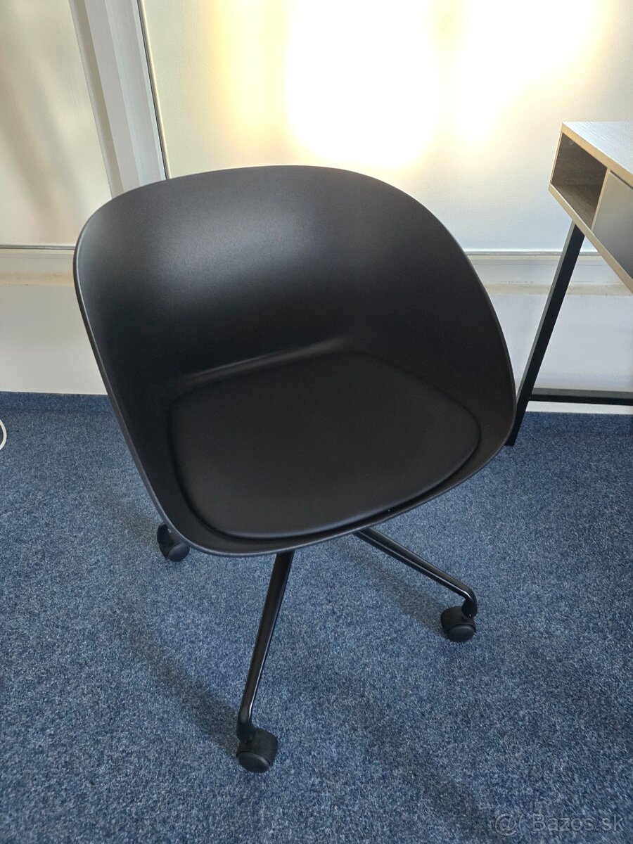 Predám písací stolík aj stoličku - 2