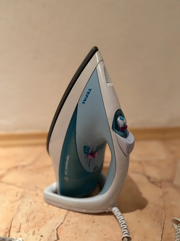 naparovacia žehlička Tefal Aquaspeed 110 - 2