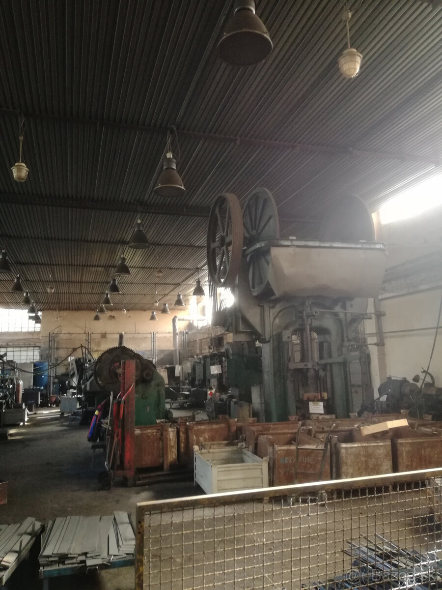 lis vretenovy, typ LF 450 - 850 - 2