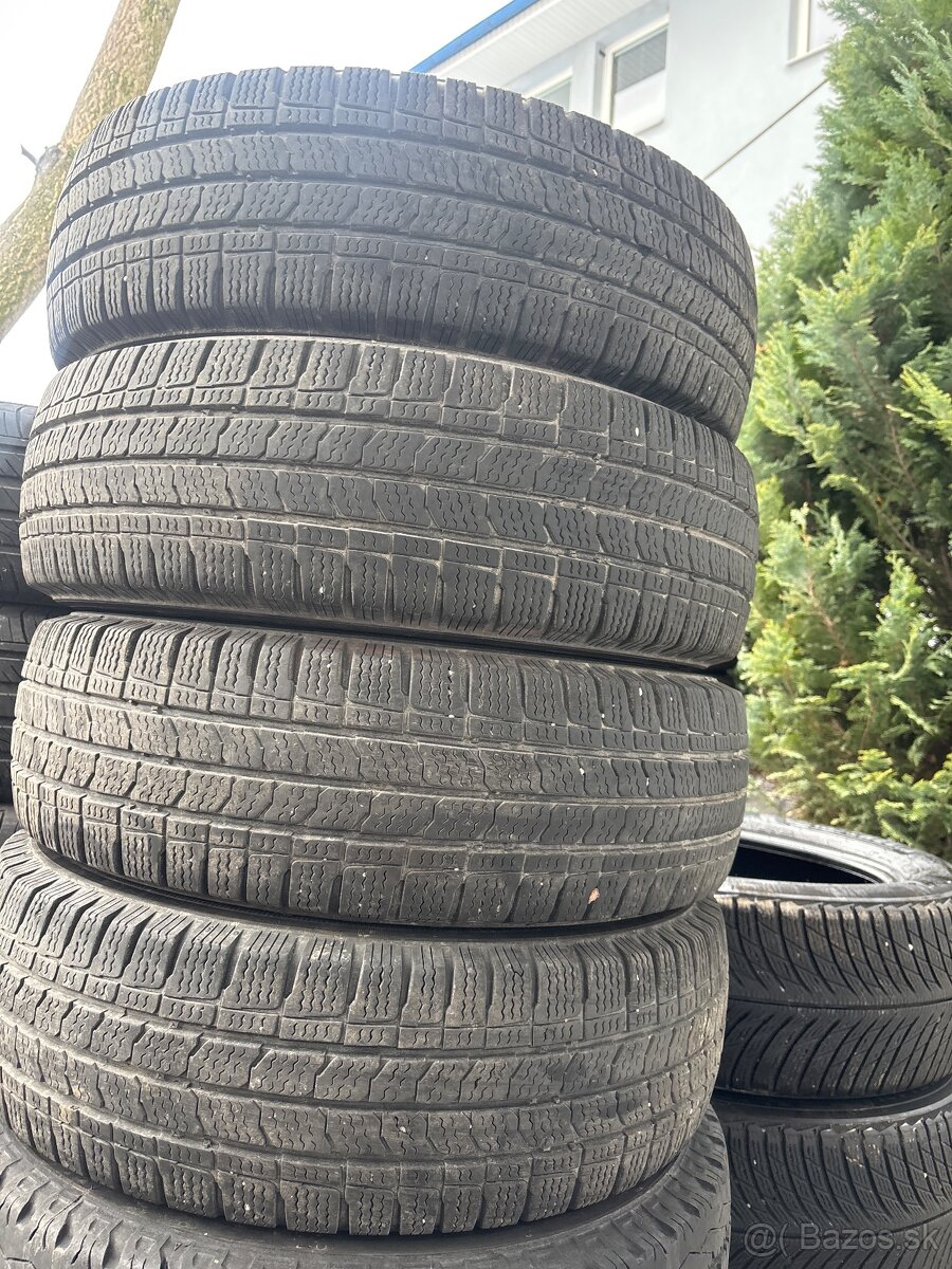 215/70R15C BFGOODRICH ZIMNE - 2