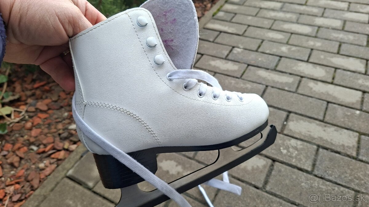 Dievčenské korčule - 2