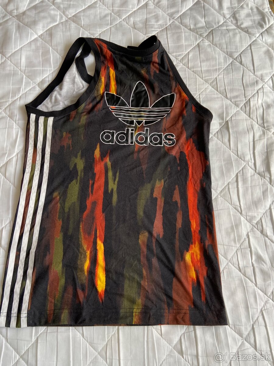 Dámske tielko Adidas. - 2
