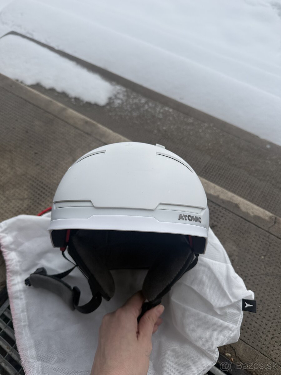 Dánska lyžiarska helma Atomic M - 2