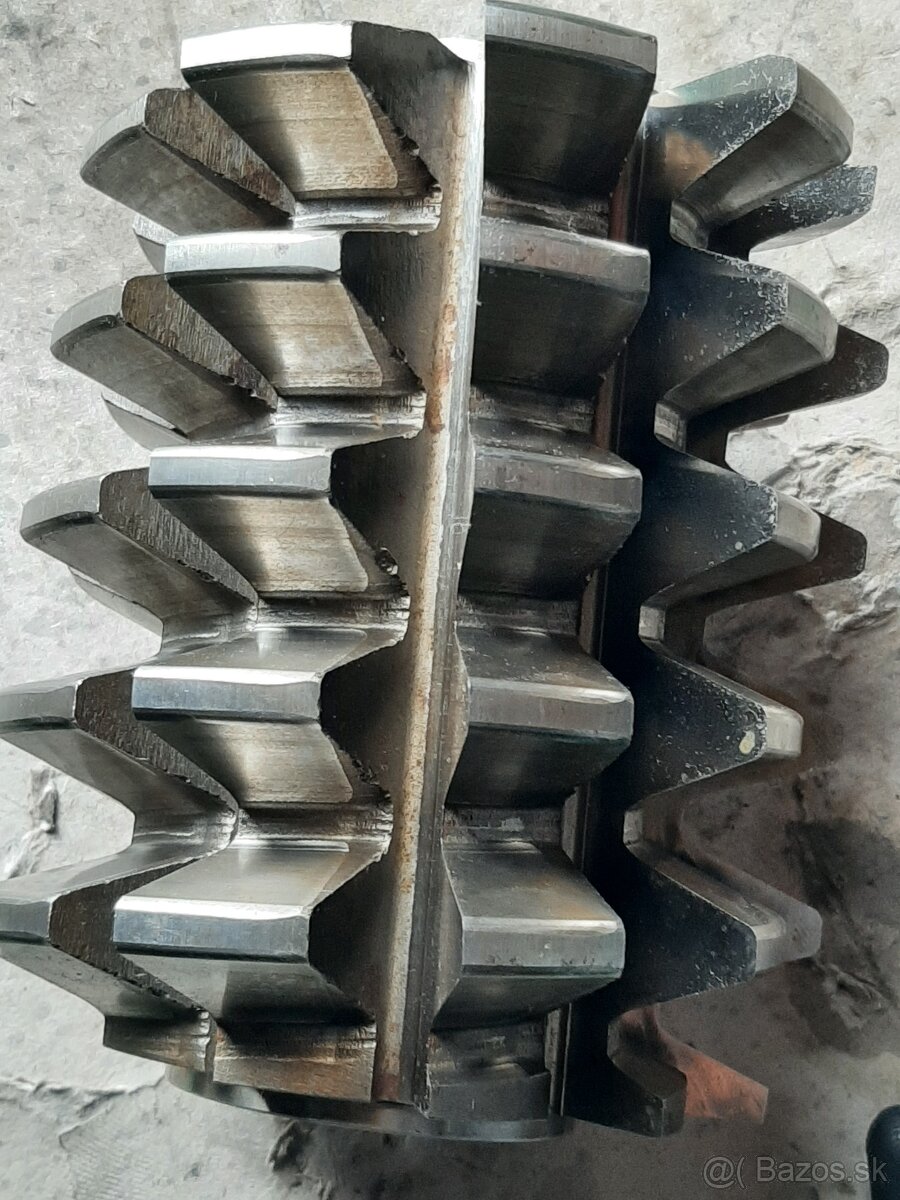 Odvaľova fréza Modul 12 - 2