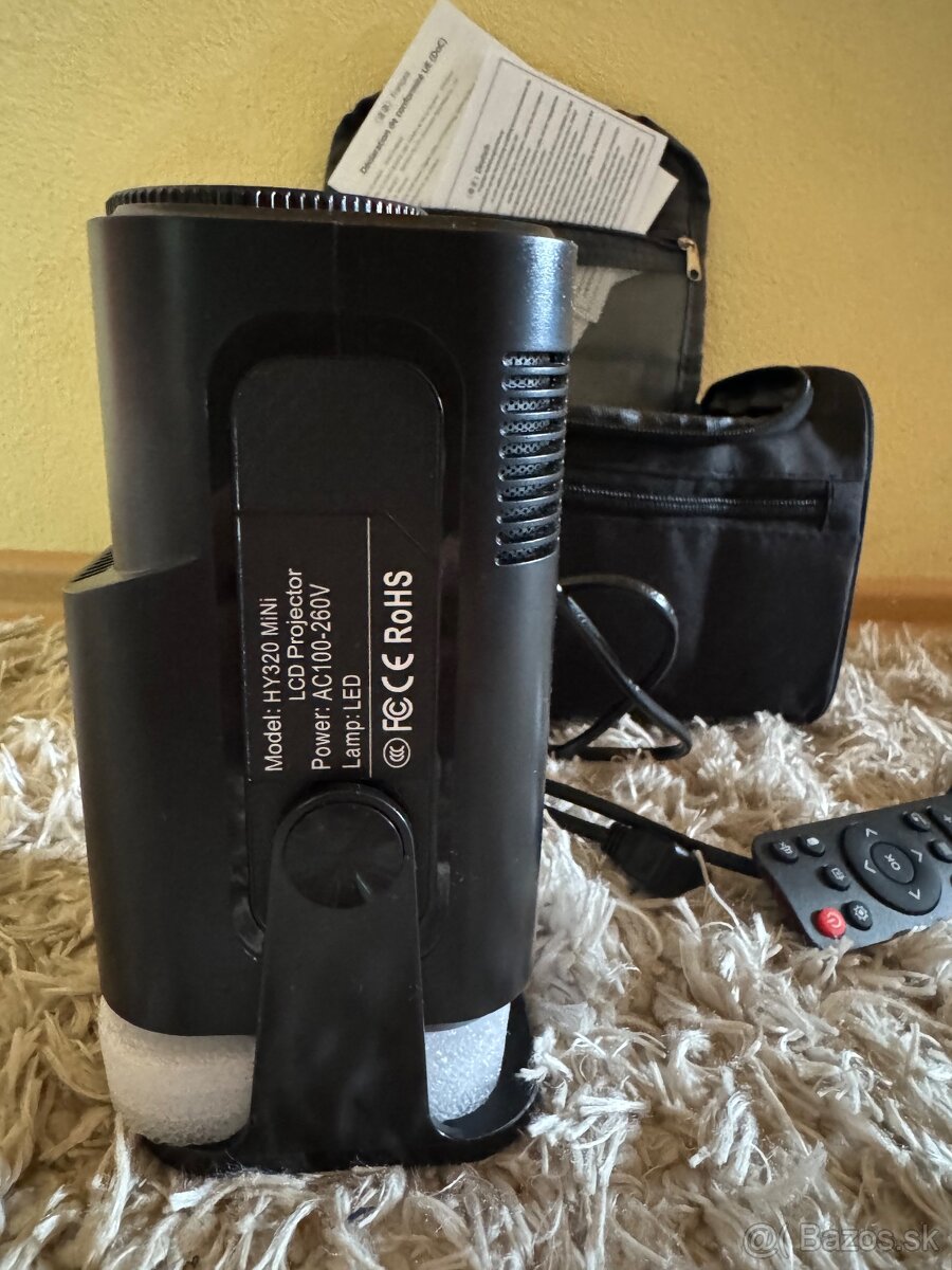 Predám projektor - 2