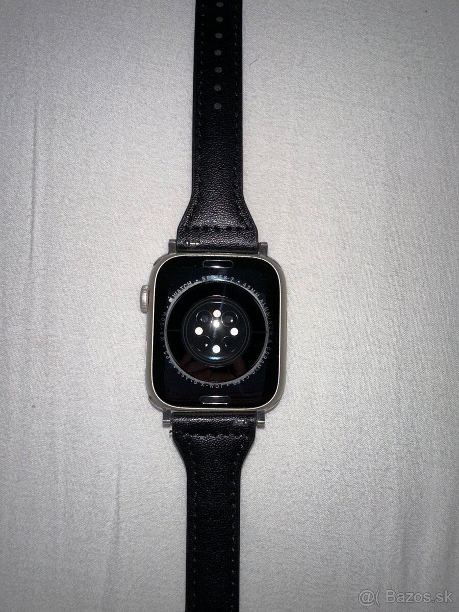 Apple Watch 7 45mm Aluminium - 2