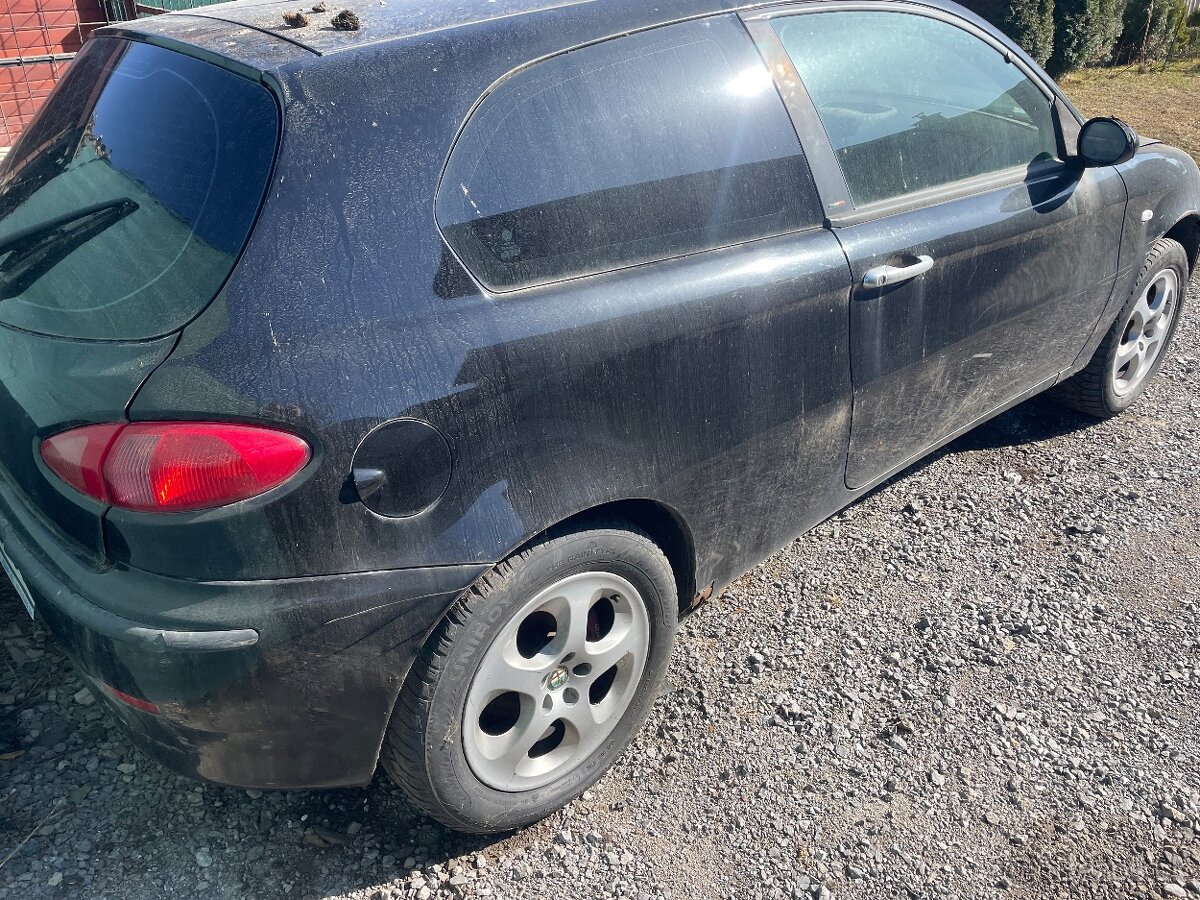 Rozpredám Lacno Alfa Rómeo 147 1.9 103kw - 2