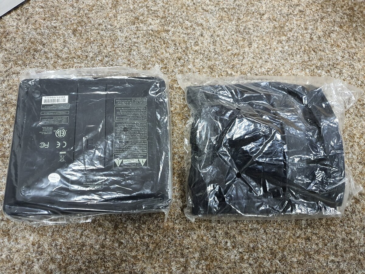 7" TFT LCD monitor - 2