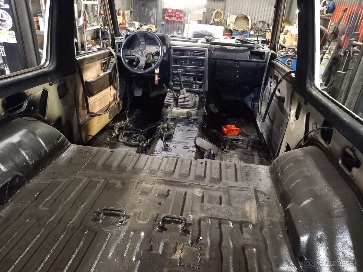 Nissan Patrol y60 - 2