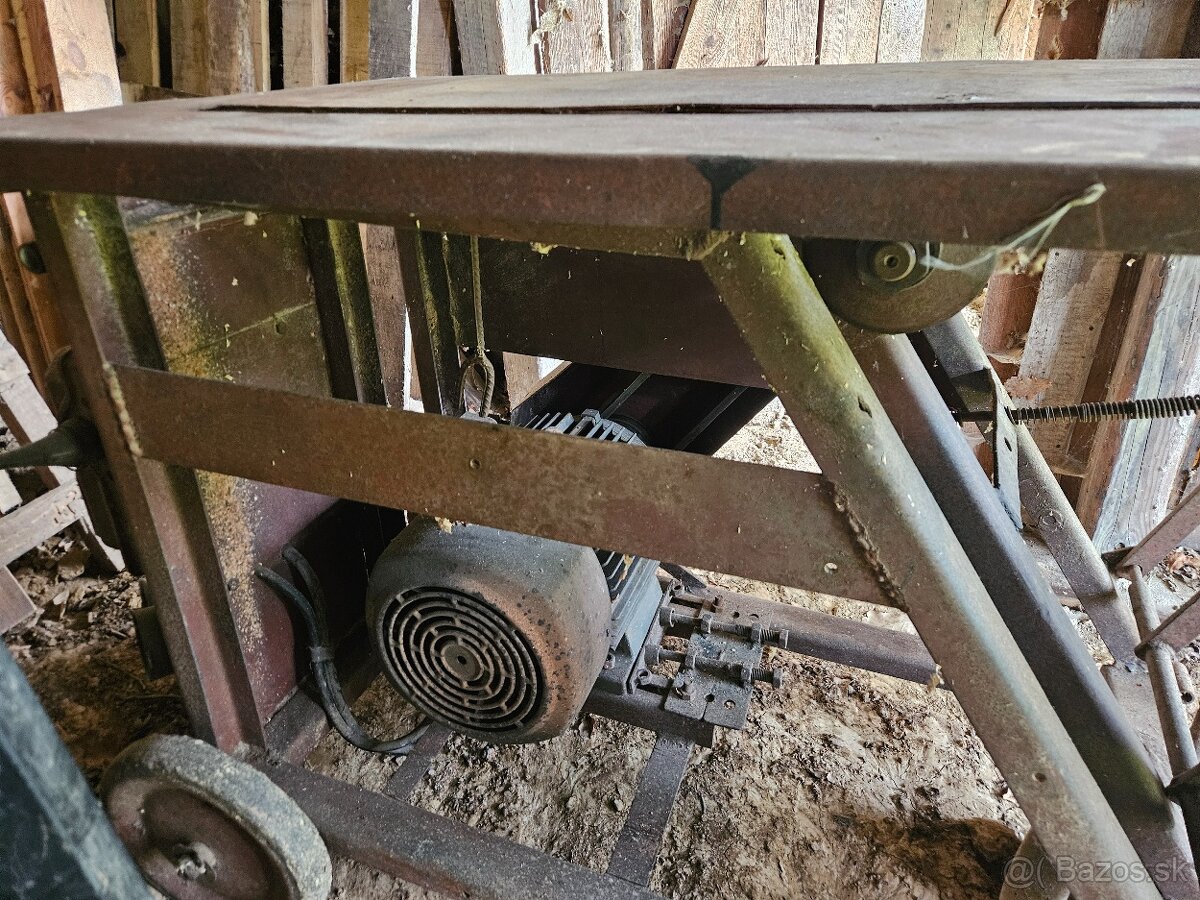 Výkonný 7,5KW cirkulár s pílou a káblom - 2