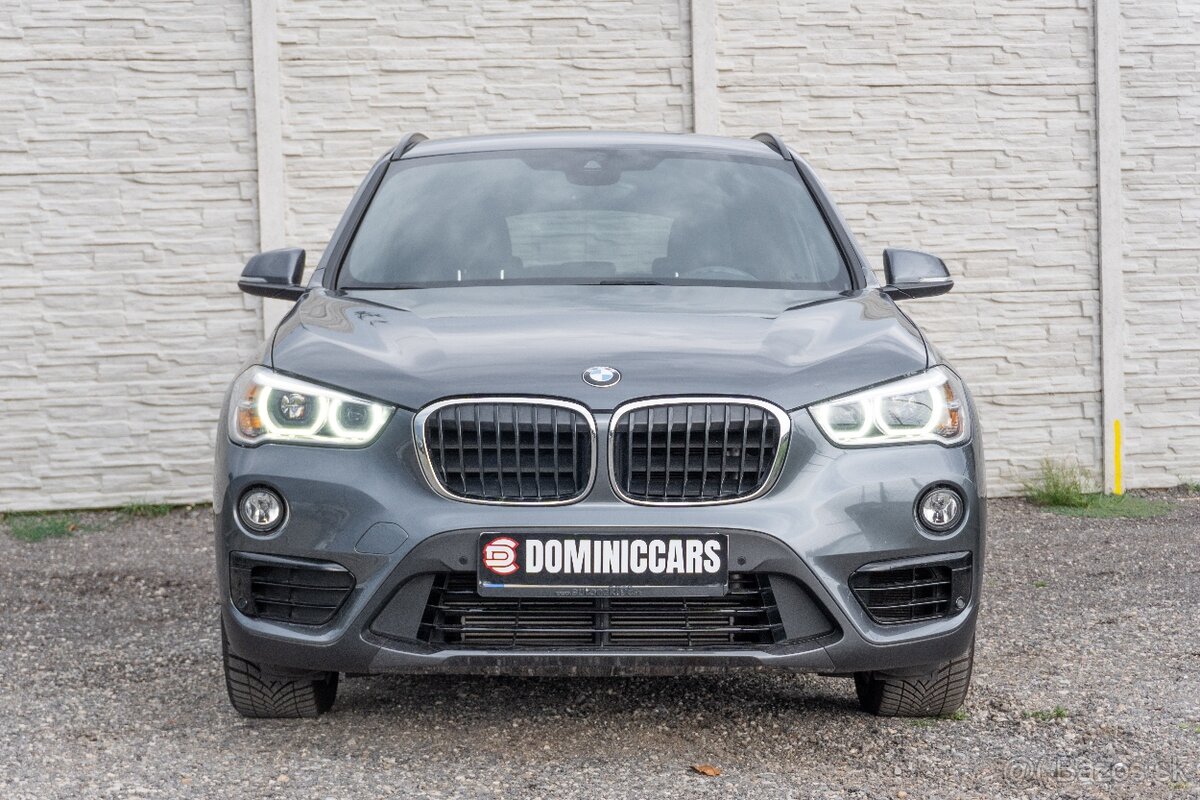 BMW X1 18i Sport Line automat - 2