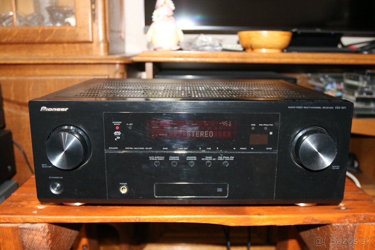 Pioneer VSX-921-K + DO - 2