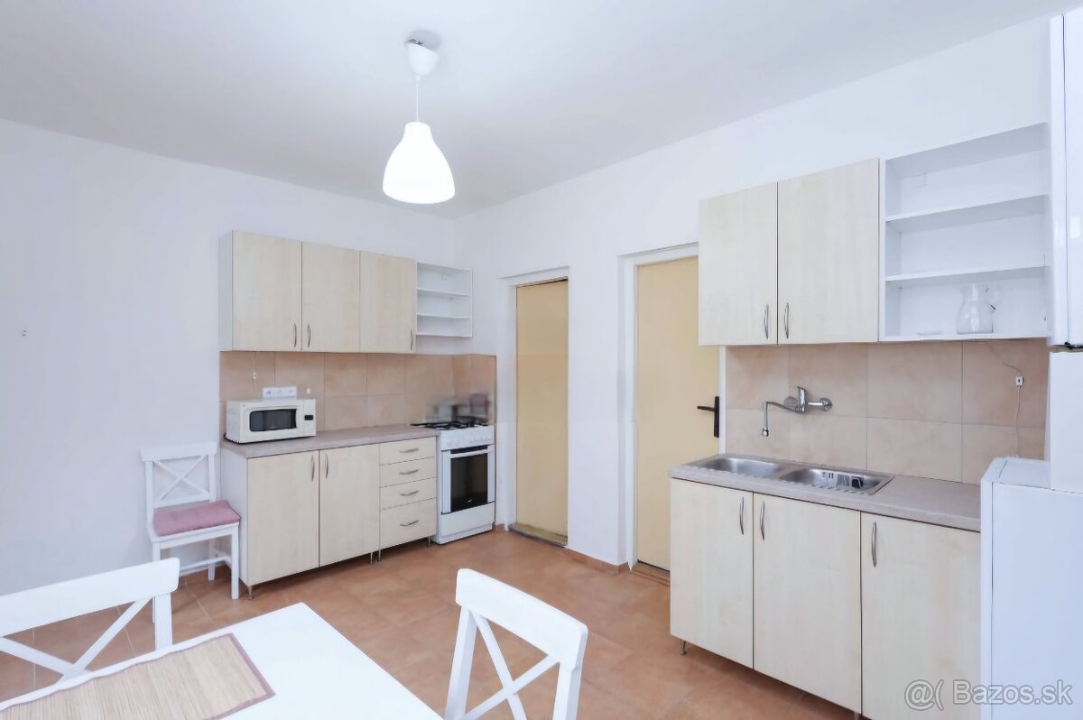 Prenájmem 1.izbový rodinný dom vo Viničnom... - 2