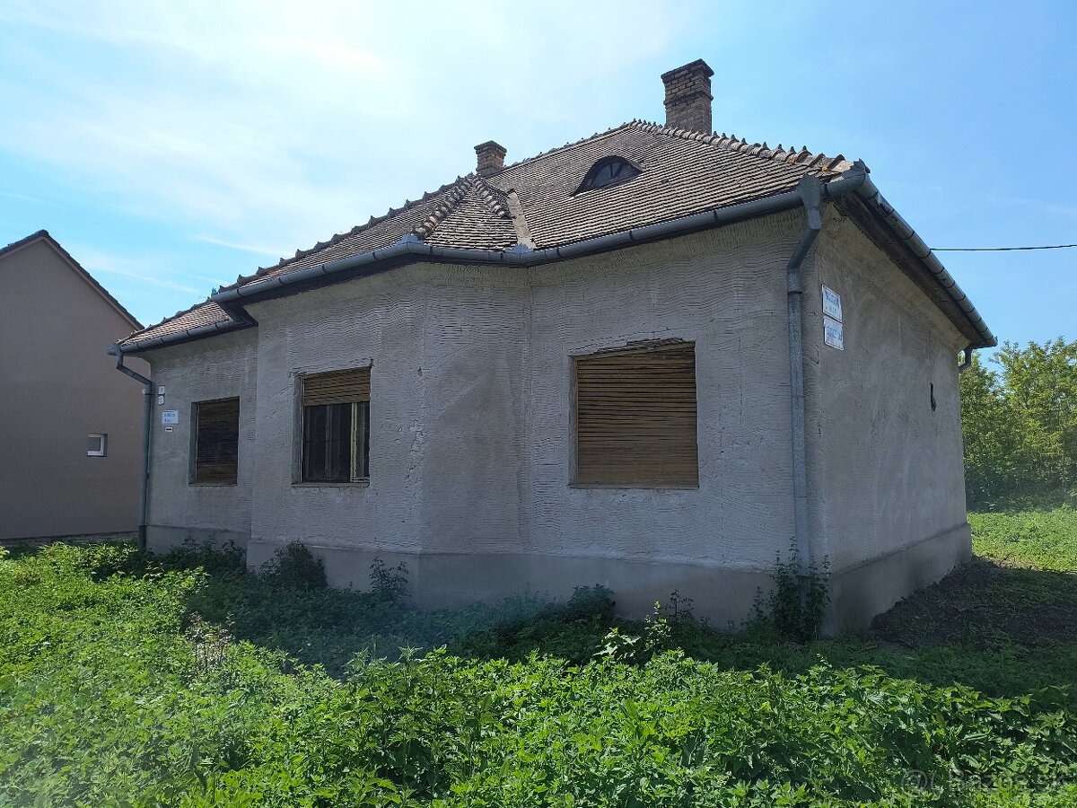 Rodinný dom v obci Čata - 2