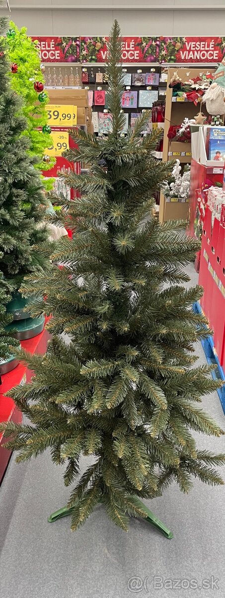 Vianočný stromček umelý - 2