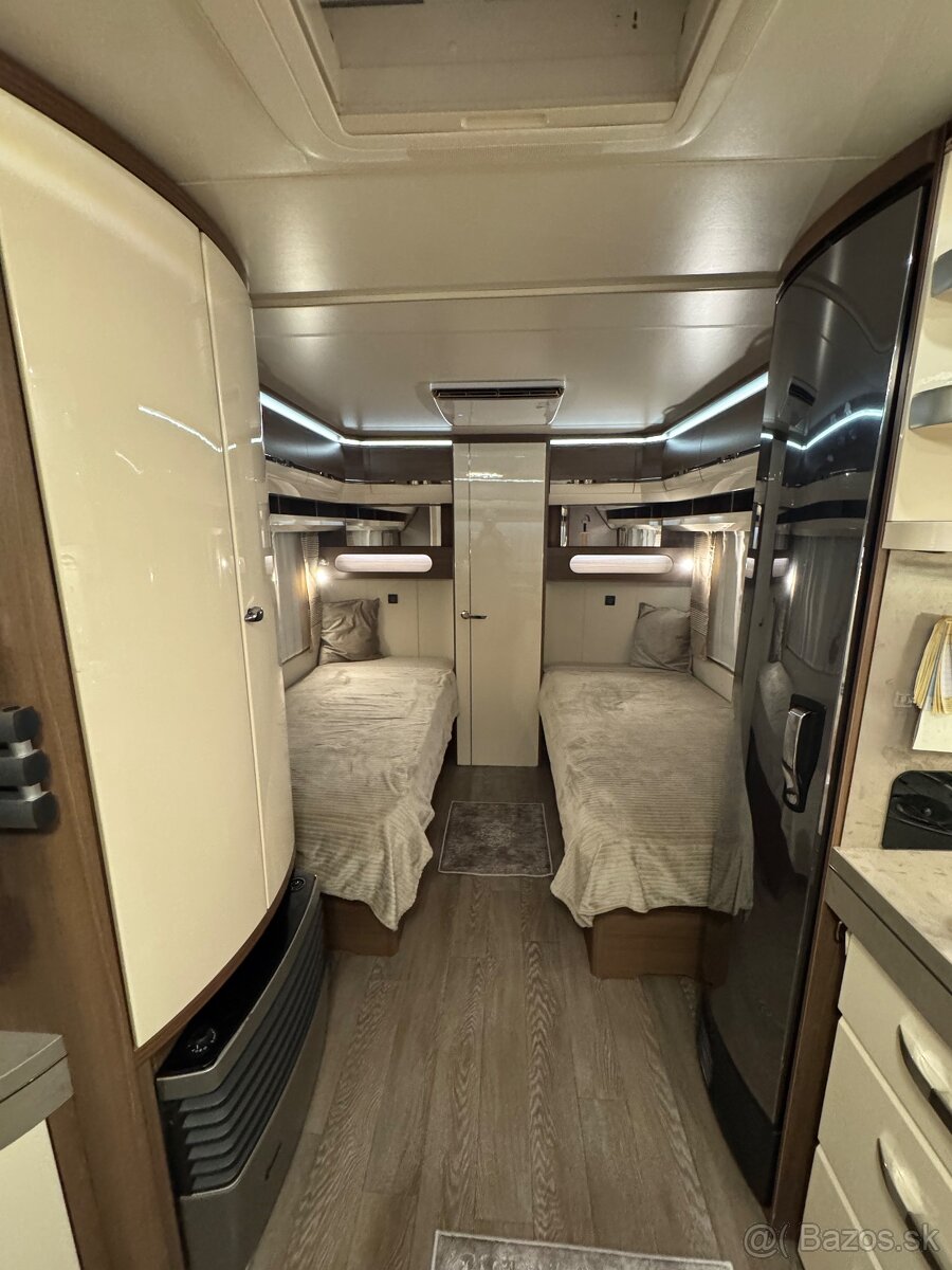 Karavan HOBBY 560 WLU PRESTIGE - 2