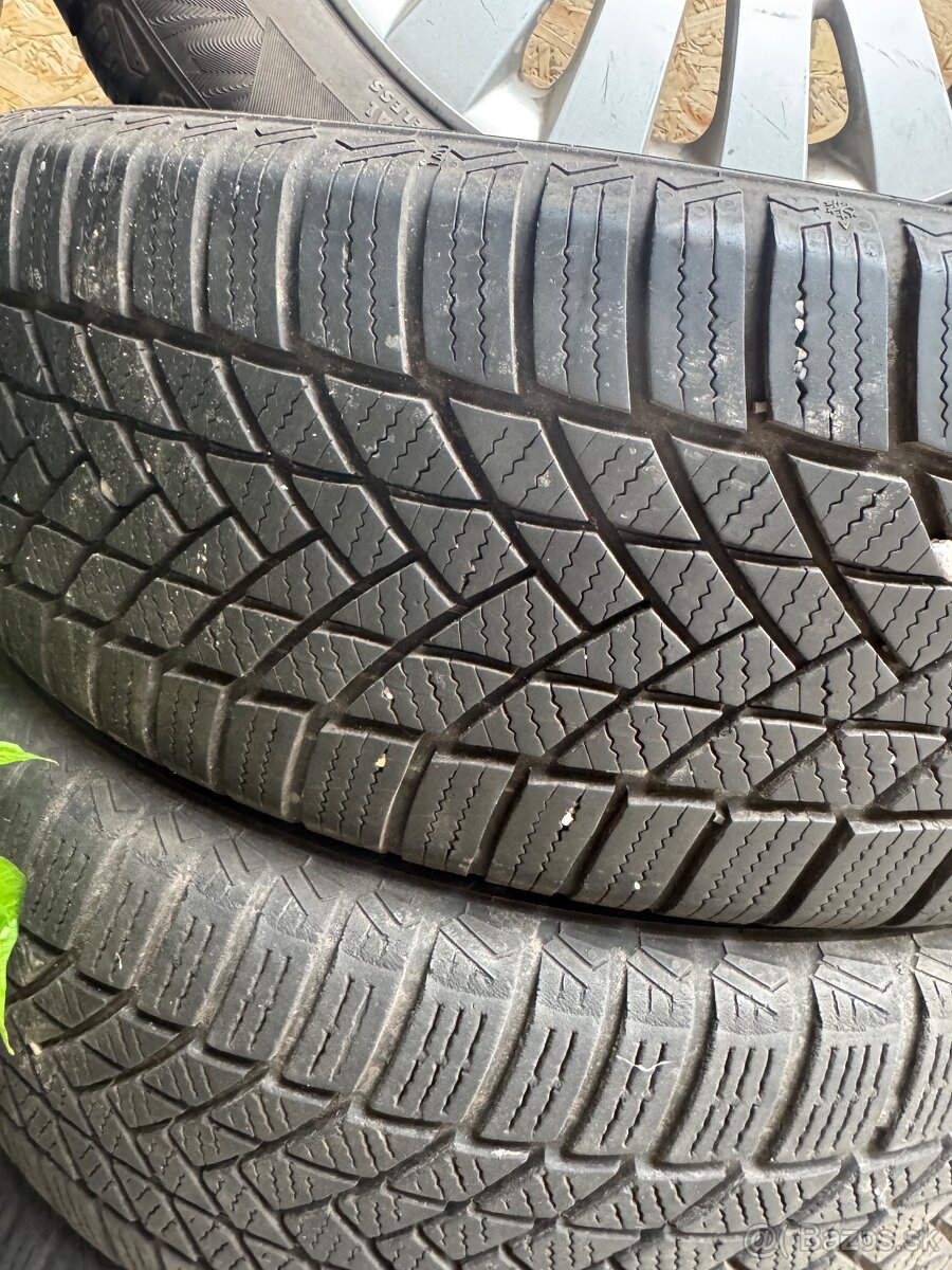 zimna sada volkswagen pasai touran - 2