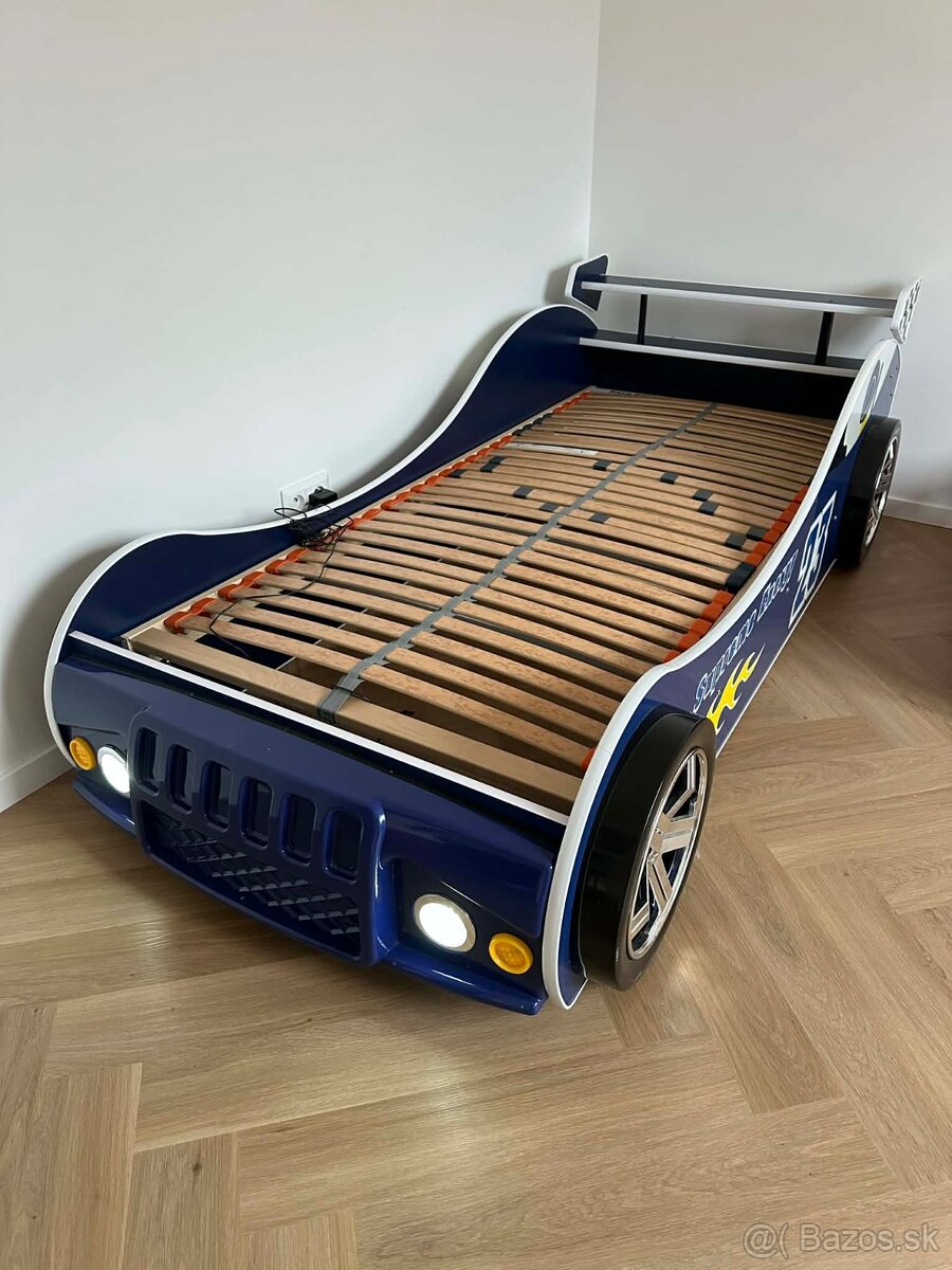 Autíčková detská posteľ 200 × 90 cm – super stav - 2