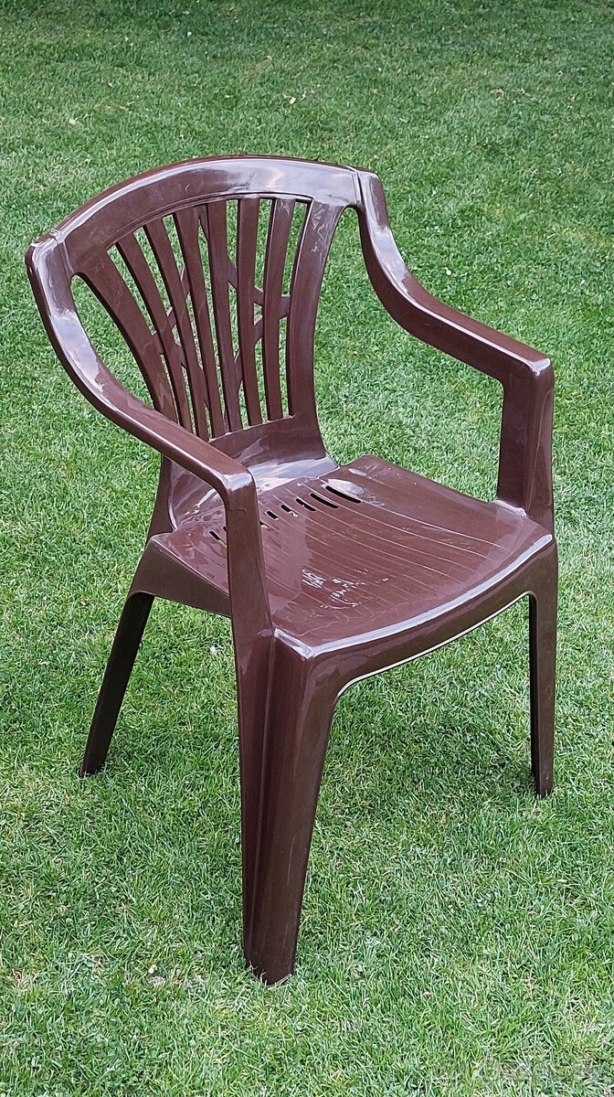 Plastová stolička 6ks - 2