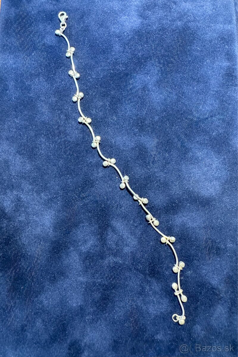 Strieborný nâramok - 2