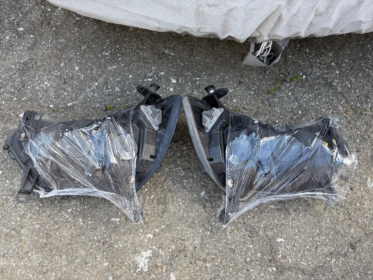 2 KS Renault Master III 260607867R, 260105567R - 2