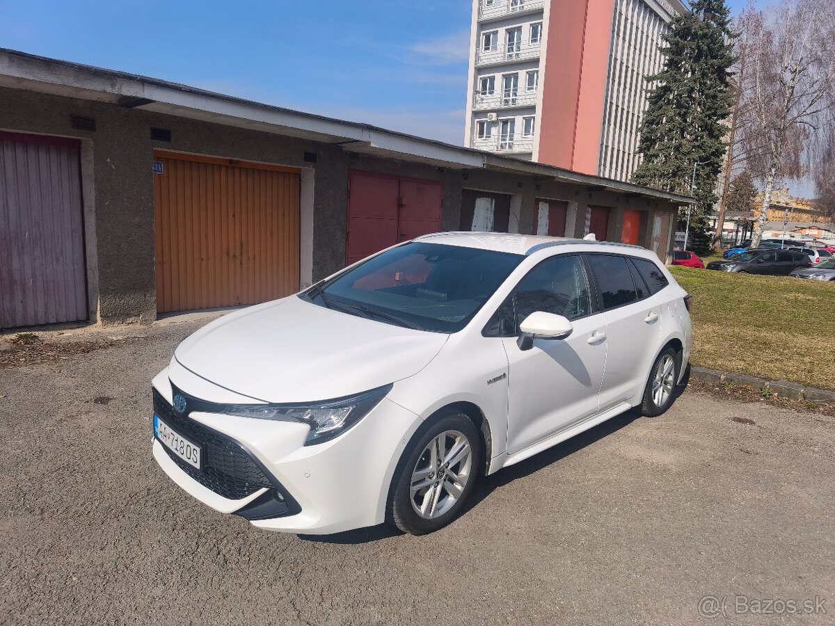 Toyota Corolla Combi 1.8 Hybrid 72kW - 2