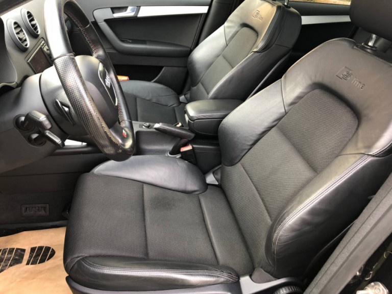 Sedadlá audi A3 Sportback 9p - 2