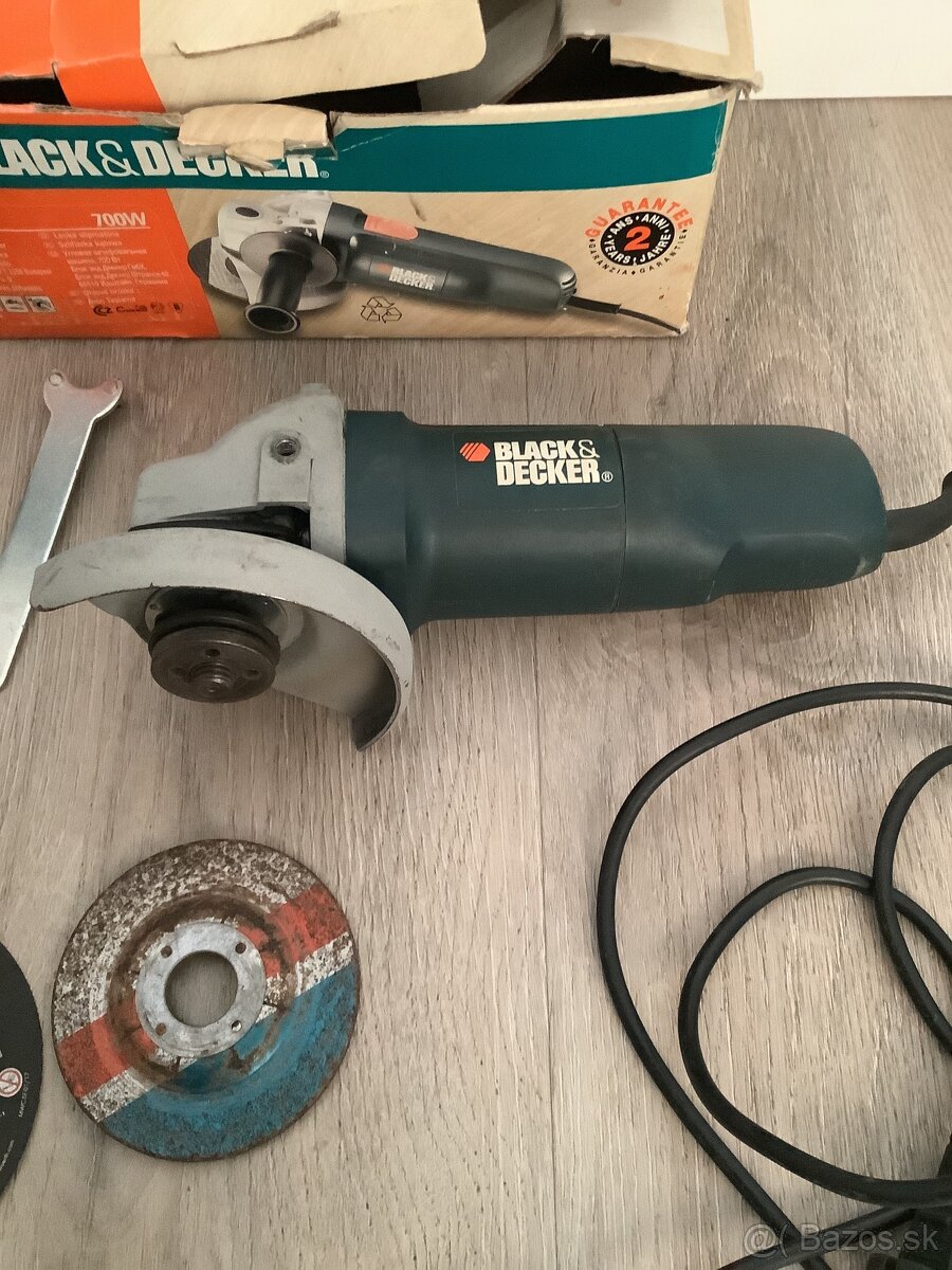 Uhlová brúska Black&Decker - 2