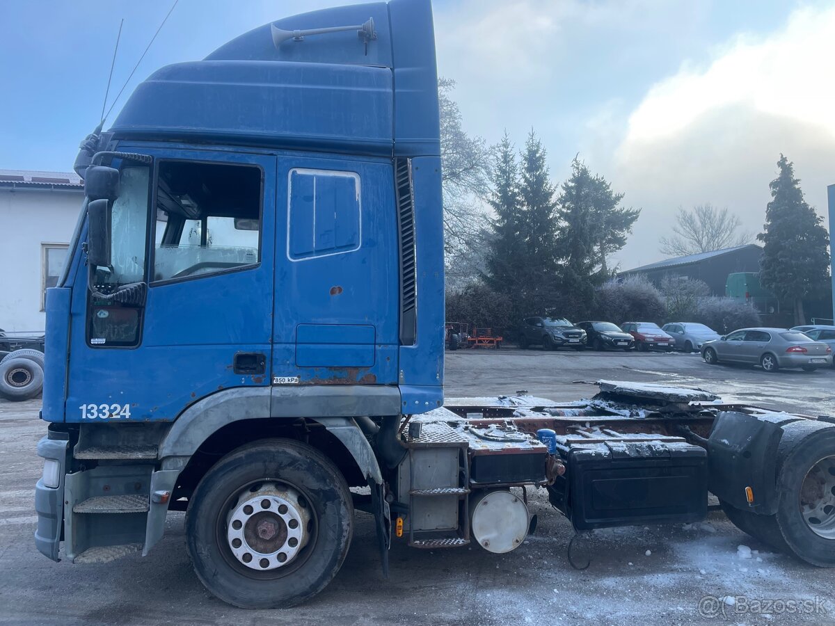 Iveco Cursor - 2