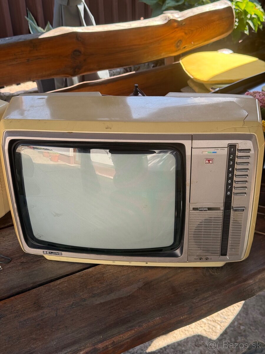 Stará elektronika - retro - 2