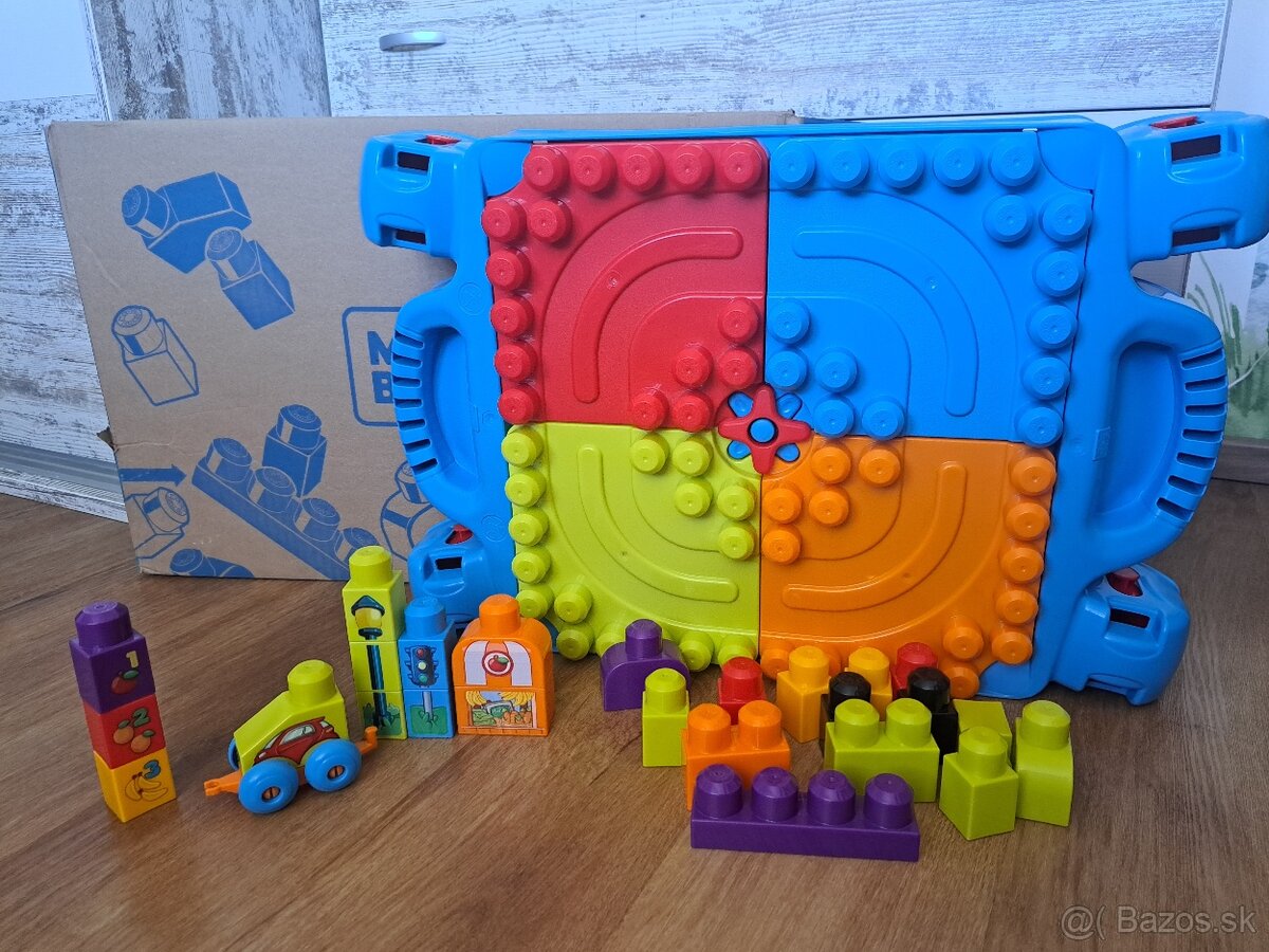 Mega bloks stolík - 2